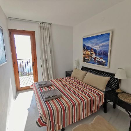 Spacious Seafront Apartment Platja d'Aro Exteriör bild
