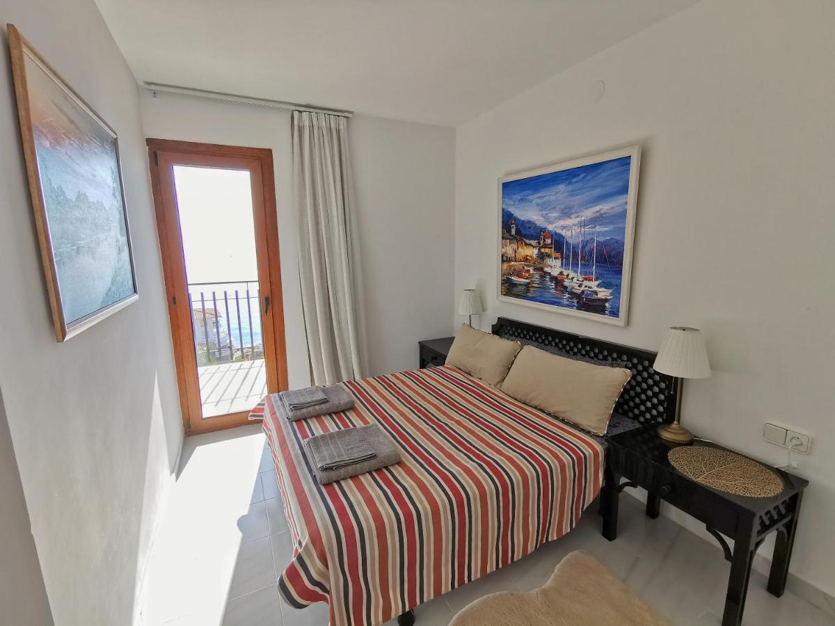 Spacious Seafront Apartment Platja d'Aro Exteriör bild